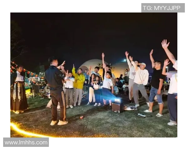 足球明星携手搭建帐篷展现团结精神与友谊的温暖瞬间